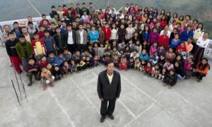 Người đàn ông có 39 vợ, 94 con, 33 cháu sống cùng nhà