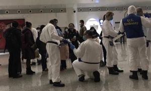 Người Mỹ tức giận khi rời Vũ Hán