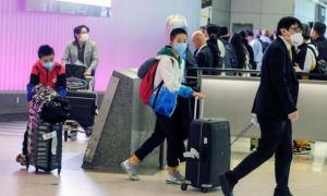 Úc kéo dài lệnh cấm nhập cảnh đối với khách đến từ Trung Quốc