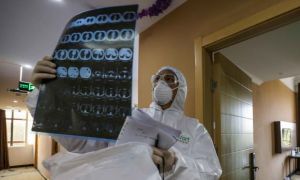 SCMP: Phát hiện SARS-COV-2 có đột biến gen giống HIV và Ebola, hứa hẹn tìm ra...