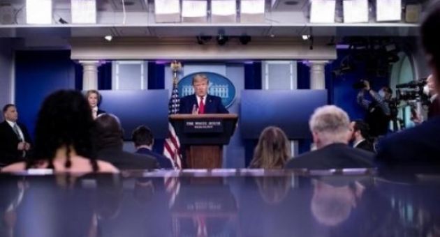 Ông Trump cảnh báo TQ sẽ 'gánh hậu quả' vì Covid-19