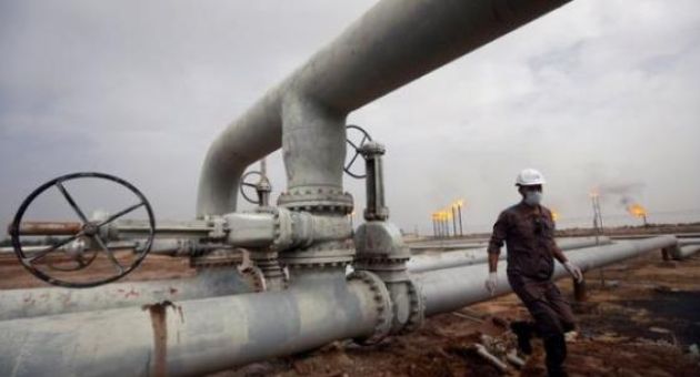 Giá dầu Mỹ giảm xuống mức thấp nhất 22 năm vì đại dịch