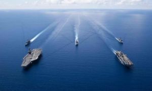 Mỹ cảnh báo thói bắt nạt của Trung Quốc, điều hai tàu chiến ra biển Đông