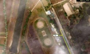 Đoàn tàu bọc thép nghi của ông Kim Jong-un xuất hiện giữa tin đồn sức khỏe