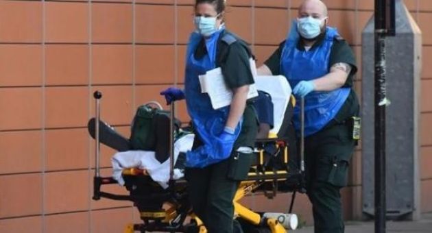 Bác sĩ cảnh báo máy thở Trung Quốc có thể gây tử vong