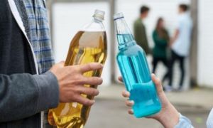 Uống rượu giúp bạn nói ngoại ngữ trôi chảy hơn