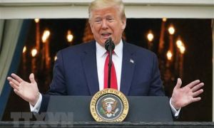 Mỹ: Tổng thống Trump dọa đóng cửa các công ty truyền thông xã hội