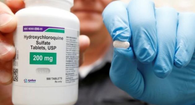 Mỹ ngưng dùng thuốc sốt rét trị COVID-19, thừa 63 triệu liều để làm gì?
