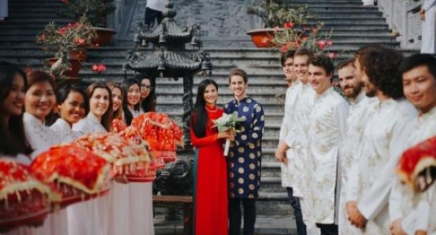 Chồng Pháp, vợ Việt cùng đạp xe “từ nhà anh tới nhà em“ 16.000 km và hành...