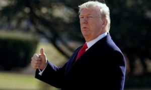 Người Mỹ tin tưởng Trump hơn Biden về khả năng điều hành kinh tế