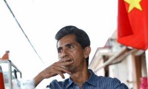 Cuộc sống “không nghề, không tiền” của người Việt bị trục xuất.