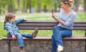 Hậu quả khi mẹ đăng ảnh con lên mạng