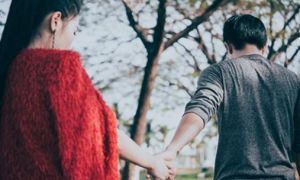 /thumb/thumb.php?src=images/stories/content/2020/09/17/42_1_dan-ong-tu-te-khong-ngoai-tinh.jpg&w=300&h=180&zc=1&q=80&a=c