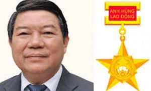 Bán cả danh hiệu Anh hùng lao động để ăn trên lưng bệnh nhân tiếng xấu muôn đời