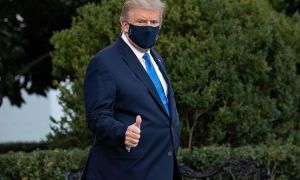 Bác sĩ thông báo: Ông Trump có thể trở về Nhà Trắng từ ngày 5-10