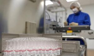 Vắcxin Sputnik V của Nga sắp được dùng rộng rãi cuối tháng 10