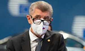 Thủ tướng Séc một lần nữa yêu cầu gia hạn tình trạng khẩn cấp quốc gia đến...