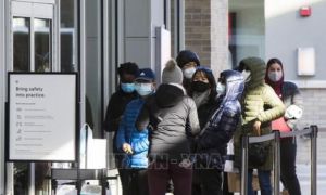 Làn sóng lây nhiễm thứ hai bùng phát mạnh tại Canada