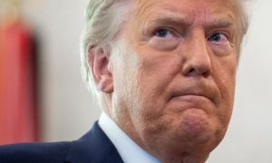 Ông Trump đối mặt bị 'phế truất, luận tội'