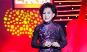 Cuộc sống nuôi 6 con chồng của một danh ca lẫy lừng Việt Nam