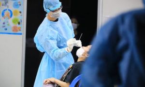 Đêm xét nghiệm COVID-19 'thần tốc' nhân viên sân bay Tân Sơn Nhất