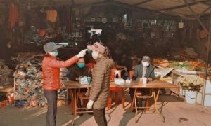 Quảng Ninh: Chợ trung tâm huyện Vân Đồn mở cửa trở lại sau 6 ngày dừng hoạt động