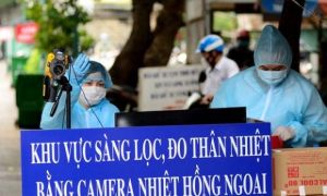 Thêm 24 trường hợp dương tính với SARS-CoV-2, TP HCM họp khẩn