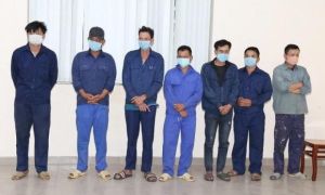 Hơn 500 cảnh sát vây bắt đường dây làm giả hàng trăm triệu lít xăng