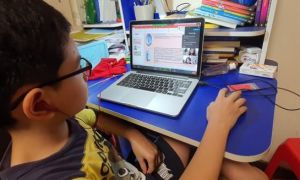 Tất cả học sinh, giáo viên TP.HCM phải khai báo y tế khi học và dạy lại sau tết