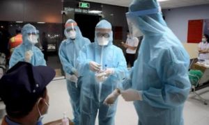 Thêm 2 mẹ con nghi nhiễm Covid-19 tại TP.HCM liên quan đến sân bay Tân Sơn Nhất