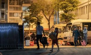 Sáng nay 14-2, toàn bộ người cách ly tại Trường tiểu học Xuân Phương được về nhà