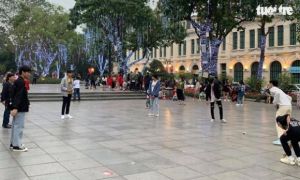 Hà Nội: 'Cứ lơ là khẩu trang như thế thì không thể kiểm soát được dịch'
