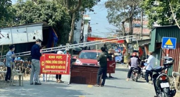 Người về Hải Dương ăn Tết vội vã rời đi trước
