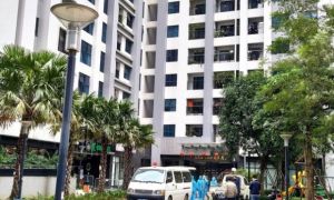 Hà Nội đang tạm phong tỏa chung cư có người Hàn Quốc tử vong, phòng COVID-19