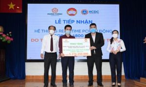 TP.HCM tiếp nhận máy xét nghiệm COVID-19 tự động cho kết quả sau 2,5 giờ