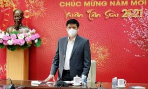 Bộ trưởng Y tế: Dịch COVID-19 không thể kết thúc trong năm 2021