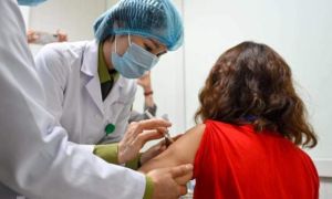 73 người tiêm thử nghiệm Nanocovax giai đoạn hai