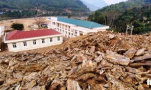 Thanh Hóa chỉ đạo khắc phục vụ cả quả đồi sạt xuống trường học và trụ sở xã