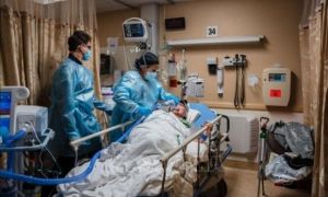 CDC cảnh báo mọi nỗ lực phòng COVID-19 của Mỹ có thể bị biến thể virus xoá sổ