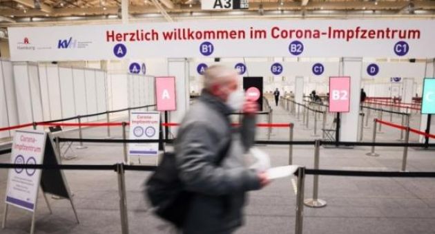 Châu Âu vật lộn tìm hướng vượt qua làn sóng dịch bệnh thứ ba