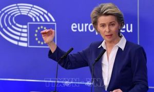 EU lên kế hoạch cung cấp ‘giấy thông hành xanh’ vaccine