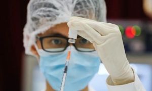 Một người chết ở Hong Kong bị nghi ngờ do tiêm vaccine của Trung Quốc