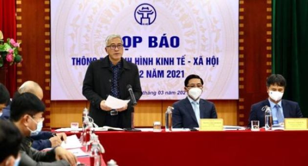Hà Nội tiêm vắc xin COVID-19 cho cả người vãng lai ở Hà Nội