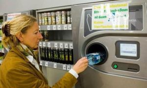 Một buổi 'đi nhặt ve chai' ở Đức được vài chục Euro