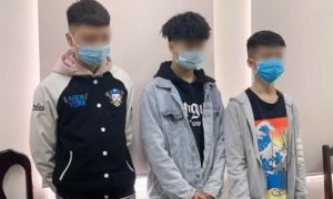 Ba đối tượng thừa nhận đã quấy rối người nước ngoài ở quận Tây Hồ