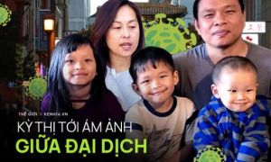 /thumb/thumb.php?src=images/stories/content/2021/03/05/42_1_nam-covid-thu-2-tai-my-noi-am-anh-deo-bam-3-cha-con-goc-a-suyt-bi-dam-toi-chet-vi-su-ky-thi-giua-dai-dich.jpg&w=300&h=180&zc=1&q=80&a=c