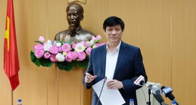 Bộ trưởng Y tế: Không thể khẳng định tất cả các vắc xin an toàn 100%