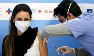 Châu Âu “khóa chân” vắc xin Covid-19, vắc xin Trung Quốc tỏa khắp thế giới