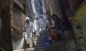 Thế giới đứng trước làn sóng Covid-19 thứ tư