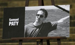 Nữ sinh khiến thầy giáo Pháp bị chặt đầu thừa nhận nói dối